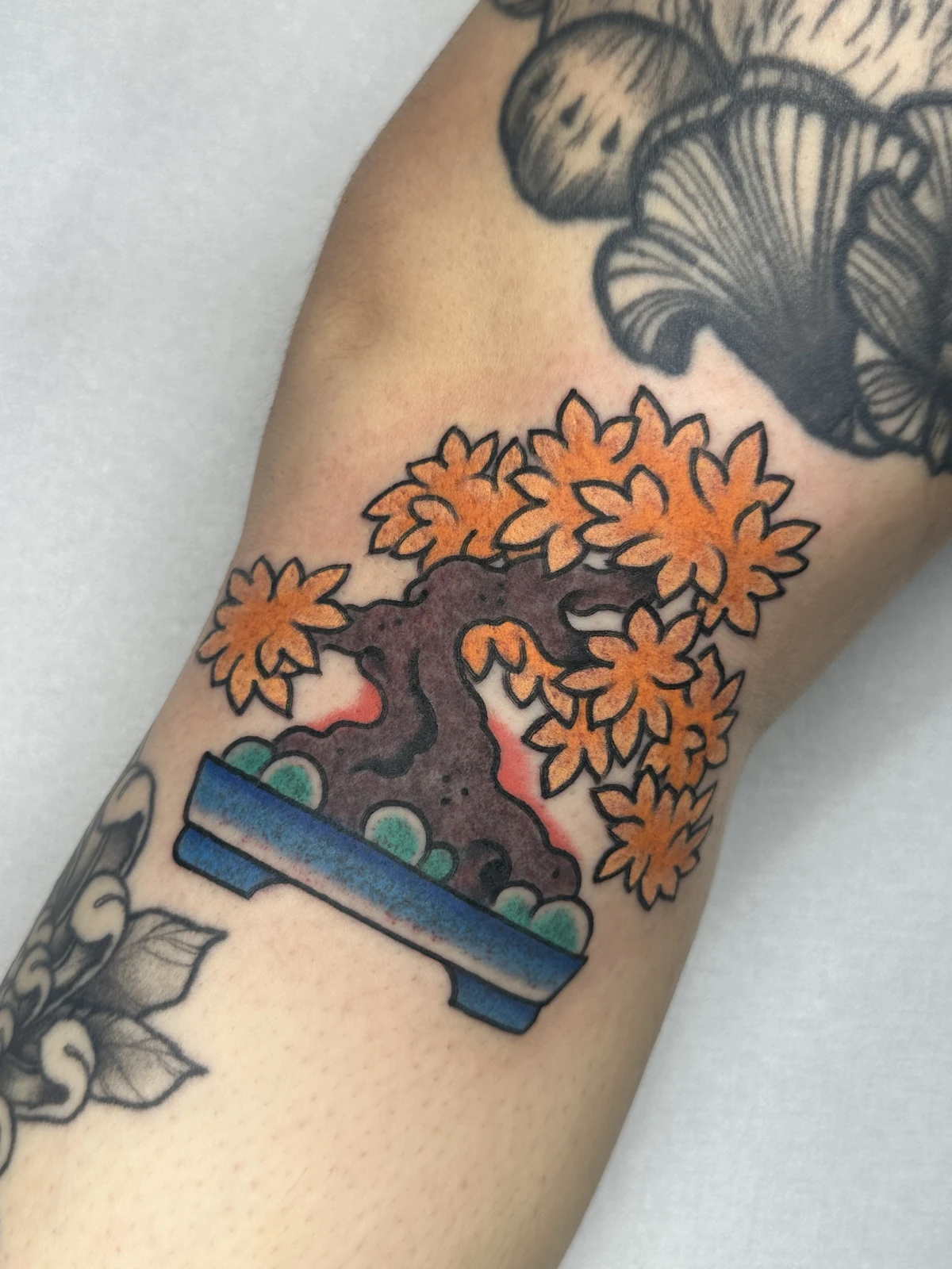 Tatuaje tradicional japonés realizado por Perea en No Glory Tattoo Parlour